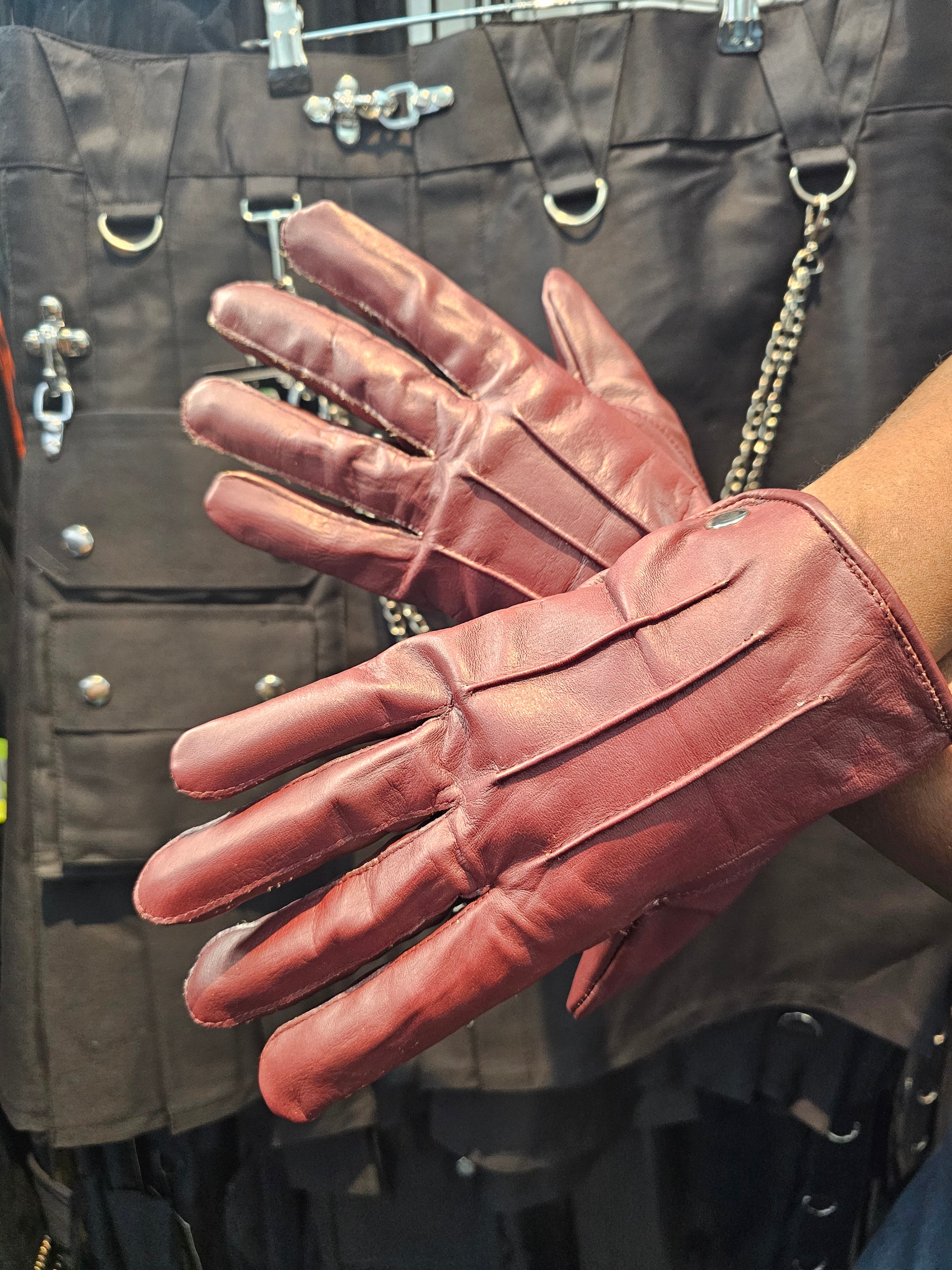 Driving Gloves by Otter and Fox