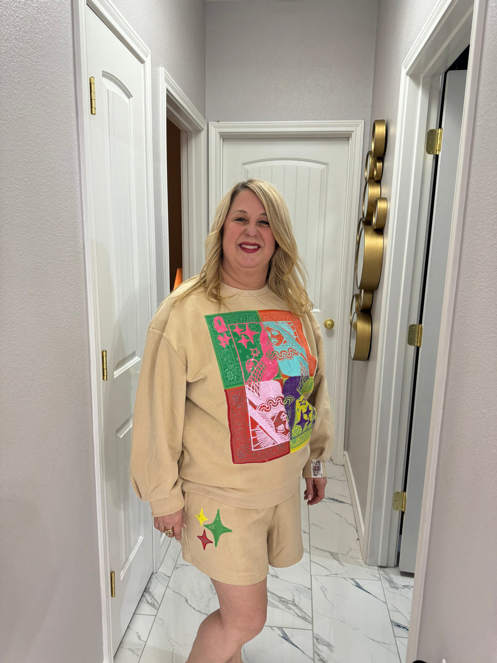 QOS Beige Colorblock Bandana QOS Card Logo Sweatshirt