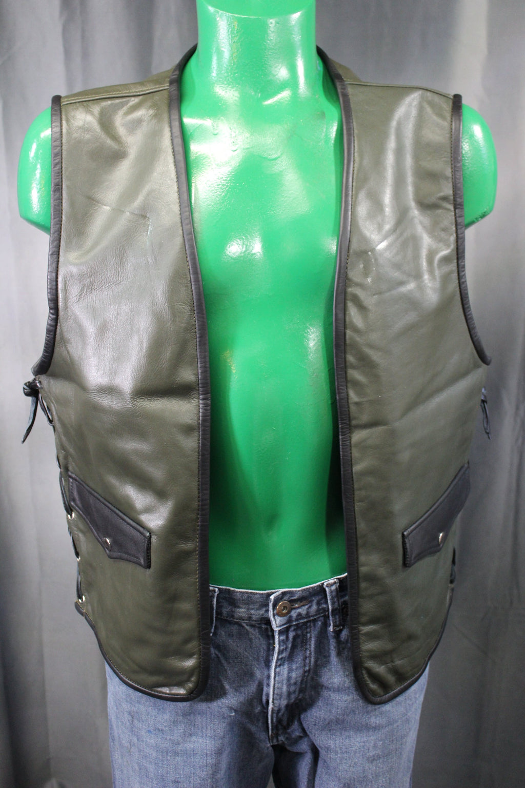 OnF Leather Bar Vest - Hunter Green with Black Highlights