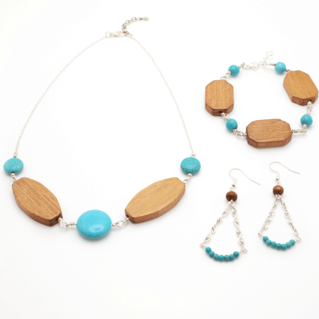 Jazmin turquoise and wood handmade silver link bracelet