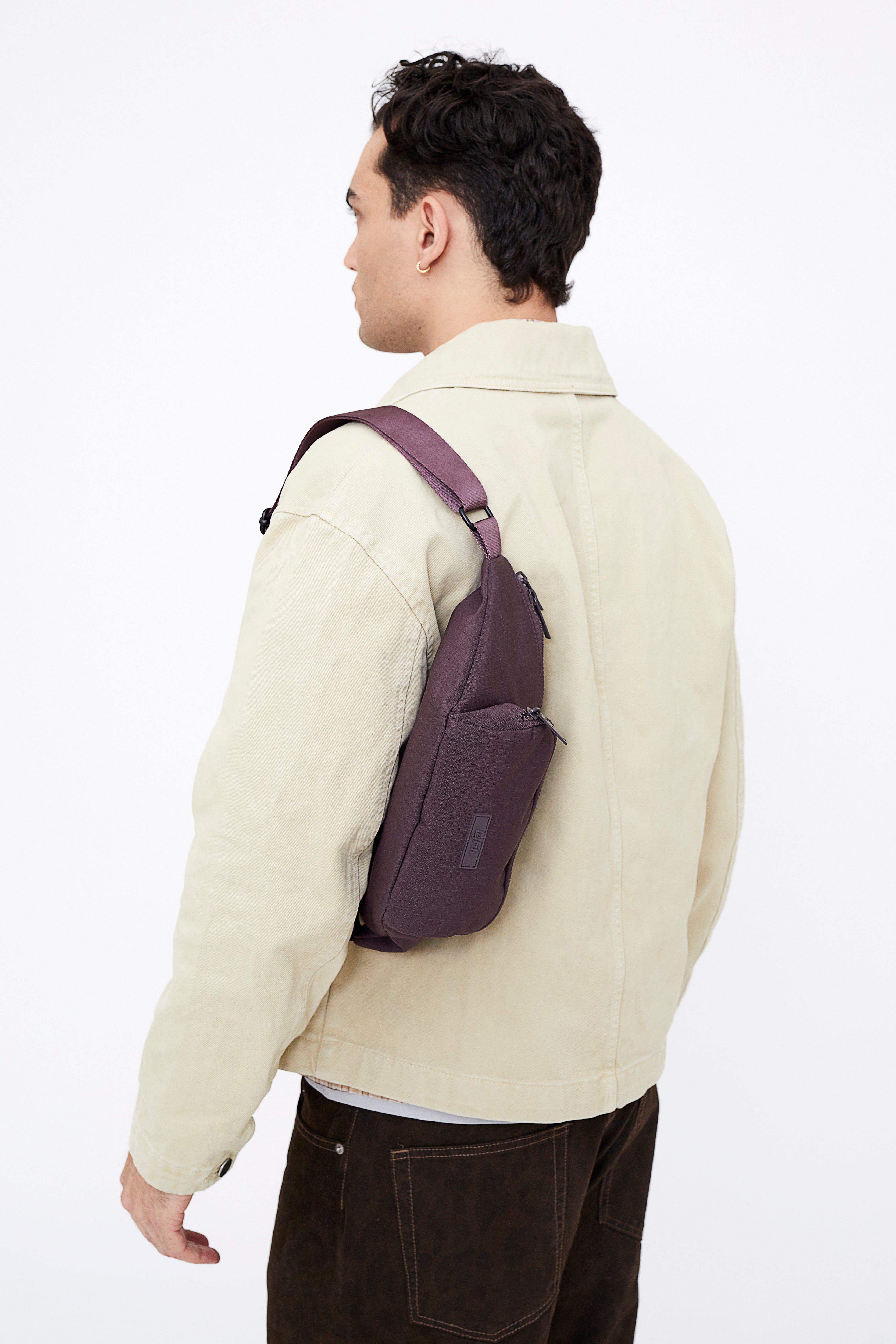 Atlas Crossbody Wine Vandra