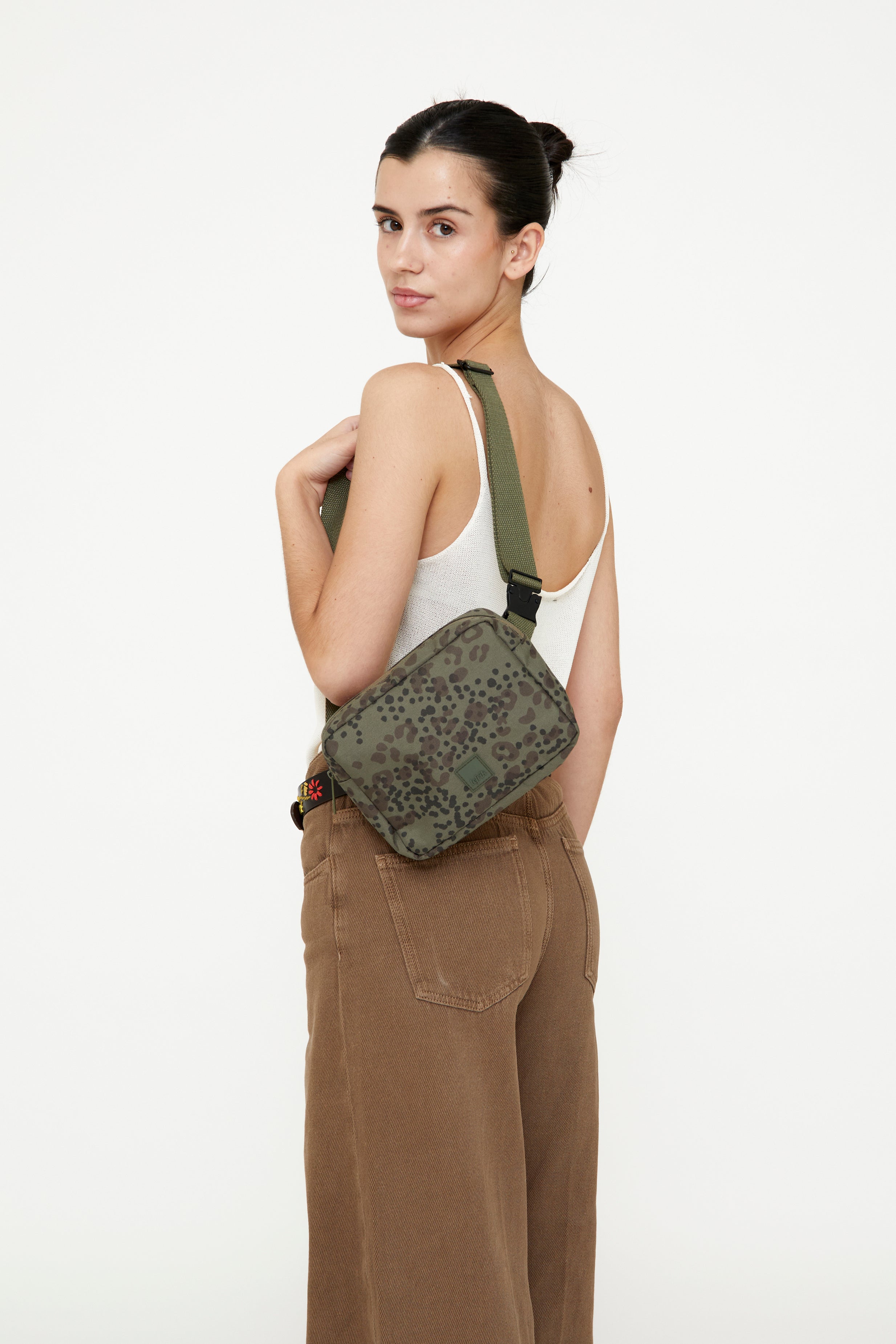 Reef Crossbody Printed Cheetah