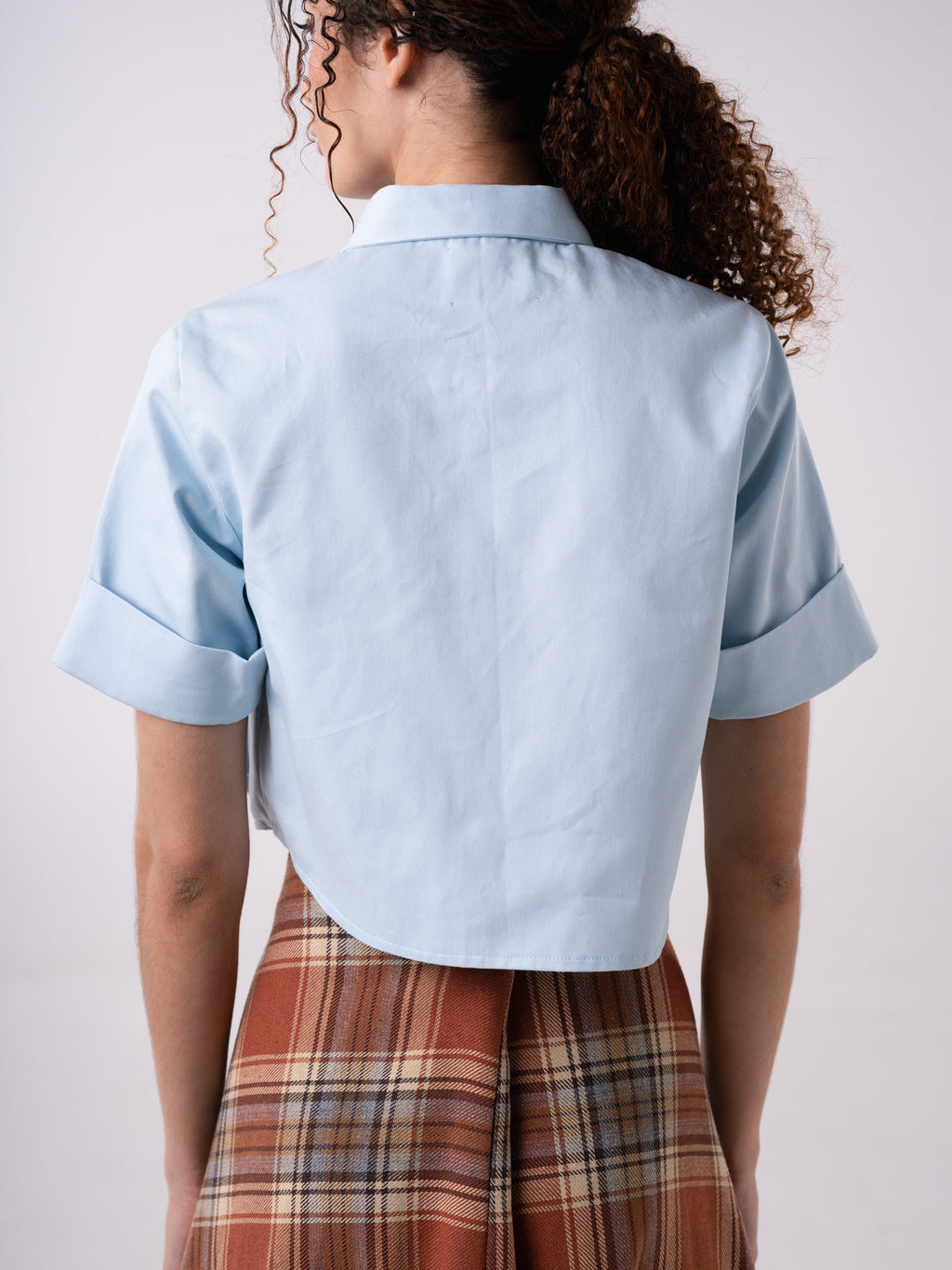 MAGUANA TOP